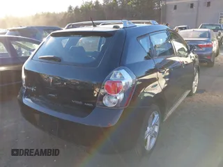 2009 Pontiac Vibe with VIN 5Y2SM67059Z417404, listed as a IAAI auction lot 40857104 with 172,676 mi miles. Bid and sale history available at carsss.com. Image 4.