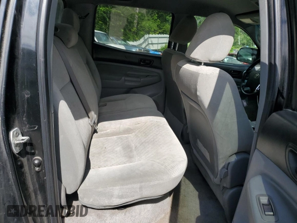 2010 Toyota Tacoma with VIN 3TMLU4EN0AM052885, listed as a Copart auction lot 65341975 with 270,149 mi miles and Clean title. Bid and sale history available at DreamBid. Image 10.