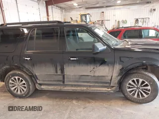 2017 Ford Expedition XLT z VIN 1FMJU1JT4HEA46965, wystawiony jako IAAI lot #41961210 z przebiegiem 157 377 mil mil oraz . Historia ofert i sprzedaży dostępna na DreamBid. Obrazek 13.
