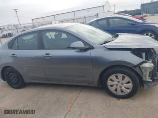 2019 Kia Rio S with VIN 3KPA24AB8KE171790, listed as a IAAI auction lot 40956966 with 103,259 mi miles. Bid and sale history available at carsss.com. Image 14.