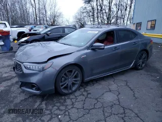 2020 Acura TLX w/A-Spec Pkg with VIN 19UUB1F66LA009170, listed as a Copart auction lot 82394443 with 61,719 mi miles. Bid and sale history available at carsss.com. Image 1.