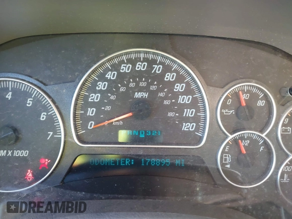 2004 GMC Envoy SLT with VIN 1GKDS13S942267554, listed as a IAAI auction lot 41754066 with 178,895 mi miles. Bid and sale history available at carsss.com. Image 7.
