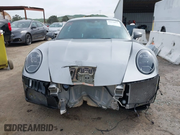 2024 Porsche 911 Carrera with VIN WP0AA2A95RS207849, listed as a IAAI auction lot 41670822 with 6,255 mi miles. Bid and sale history available at carsss.com. Image 13.
