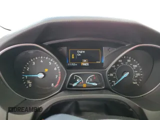 2016 Ford Focus SE z VIN 1FADP3F29GL268308, wystawiony jako Copart lot #56738415 z przebiegiem 111 702 mil mil oraz Szkoda całkowita • Salvage title. Historia ofert i sprzedaży dostępna na DreamBid. Obrazek 9.