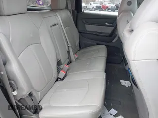 2013 GMC Acadia SLT z VIN 1GKKVSKD6DJ203176, wystawiony jako IAAI lot #41591490 z przebiegiem 126 243 mil mil oraz . Historia ofert i sprzedaży dostępna na DreamBid. Obrazek 8.