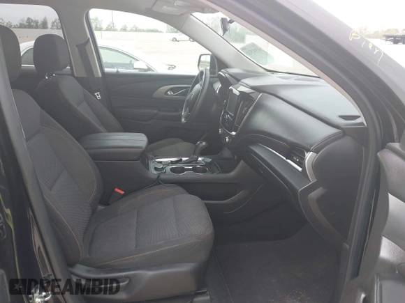 2019 Chevrolet Traverse LS z VIN 1GNERFKW7KJ196992, wystawiony jako IAAI lot #41947512 z przebiegiem 118 863 mil mil oraz . Historia ofert i sprzedaży dostępna na DreamBid. Obrazek 5.