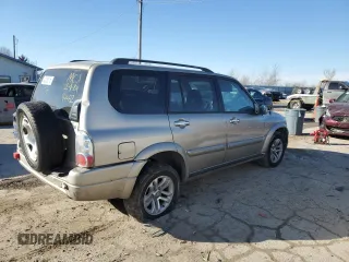 2004 Suzuki XL-7 LX with VIN JS3TX92V344114452, listed as a Copart auction lot 42338075 with 158,359 mi miles and Salvage Title. Bid and sale history available at carsss.com. Image 3.