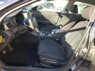 2018 Kia Optima LX с VIN KNAGT4L37J5213466, выставлен на аукционе Copart как лот 52018245 с пробегом 73 966 миль миль и На запчасти • Non repairable. История ставок и продаж доступна на DreamBid. Изображение 7.