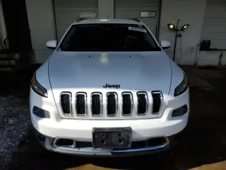 2014 Jeep Cherokee Limited with VIN 1C4PJLDB9EW283916, listed as a Copart auction lot 45952845 with 116,333 mi miles and Salvage Title. Bid and sale history available at DreamBid. Image 5.