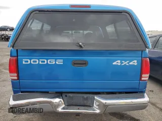 1999 Dodge Dakota SLT with VIN 1B7GG22Y7XS166815, listed as a Copart auction lot 48402125 with 176,458 mi miles and Salvage Title. Bid and sale history available at DreamBid. Image 6.