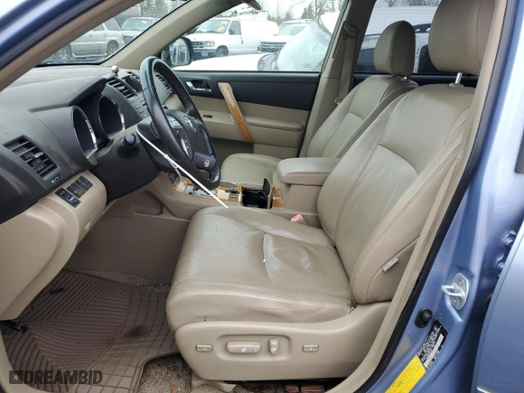 2009 Toyota Highlander Hybrid Limited with VIN JTEEW44A392032727, listed as a Copart auction lot 49737865 with 199,716 mi miles and Clean Title. Bid and sale history available at carsss.com. Image 7.