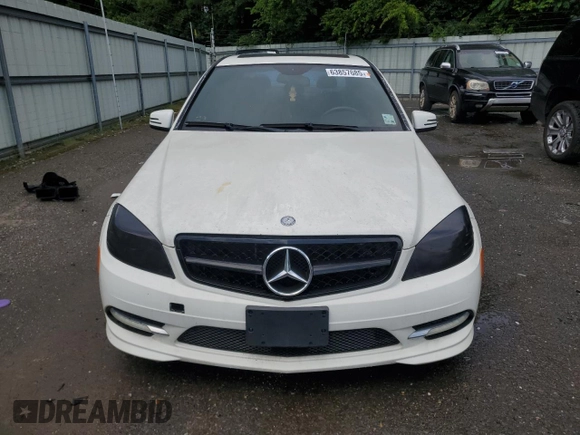2011 Mercedes-Benz C 300 Sport с VIN WDDGF5EB5BR136844, выставлен на аукционе Copart как лот 63857685 с пробегом Не указан миль и Чистый • Clean title. История ставок и продаж доступна на DreamBid. Изображение 5.