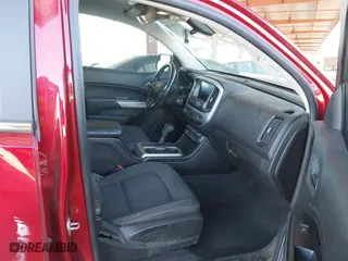 2020 Chevrolet Colorado 2WD LT with VIN 1GCGSCEN3L1133641, listed as a IAAI auction lot 41686740 with 55,684 mi miles. Bid and sale history available at carsss.com. Image 5.