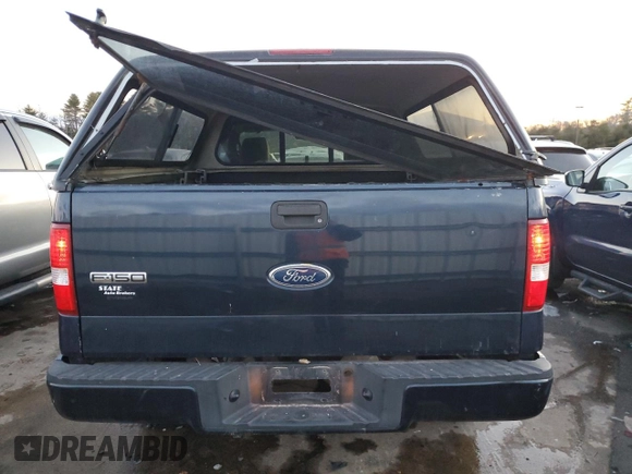 2004 Ford F-150 XL with VIN 1FTRF14544NB95529, listed as a Copart auction lot 42711215 with 124,622 mi miles and Clean Title. Bid and sale history available at DreamBid. Image 6.