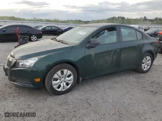 2014 Chevrolet Cruze LS with VIN 1G1PA5SG5E7237285, listed as a Copart auction lot 53741035 with 100,599 mi miles and Clean Title. Bid and sale history available at carsss.com. Image 1.