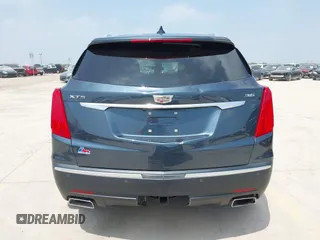 2019 Cadillac XT5 Luxury FWD z VIN 1GYKNCRS1KZ259282, wystawiony jako IAAI lot #41921030 z przebiegiem 27 880 mil mil oraz . Historia ofert i sprzedaży dostępna na DreamBid. Obrazek 16.