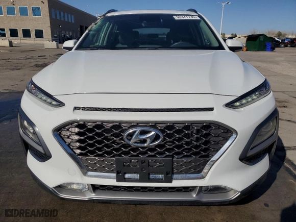 2021 Hyundai Kona Limited with VIN KM8K3CA51MU630521, listed as a Copart auction lot 52377735 with 28,024 mi miles and Salvage Title. Bid and sale history available at carsss.com. Image 5.