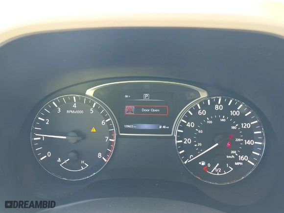 2016 Nissan Pathfinder S with VIN 5N1AR2MNXGC624565, listed as a IAAI auction lot 41213601 with 109,603 mi miles. Bid and sale history available at carsss.com. Image 7.