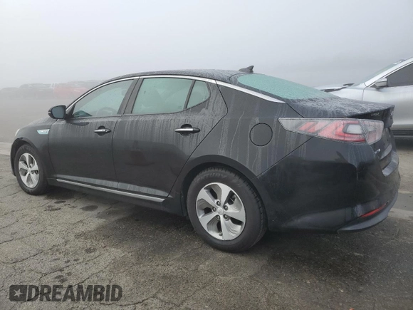 2015 Kia Optima z VIN KNAGM4AD5F5086779, wystawiony jako Copart lot #83497344 z przebiegiem 92 621 mil mil oraz Nie do naprawy • Non repairable. Historia ofert i sprzedaży dostępna na DreamBid. Obrazek 2.