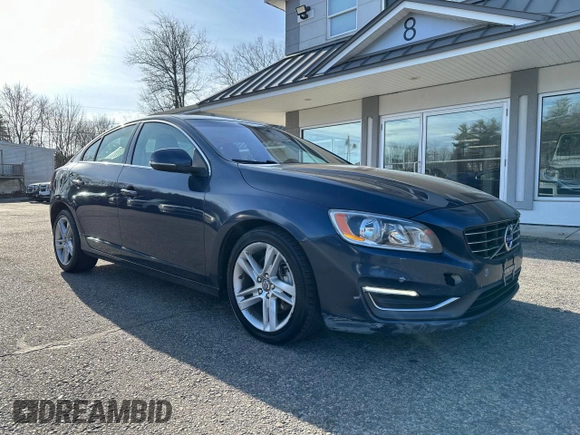 2015 Volvo S60 T5 Premier with VIN YV1612TB7F1305119, listed as a Copart auction lot 85914134 with 190,842 mi miles and Clean Title. Bid and sale history available at carsss.com. Image 1.