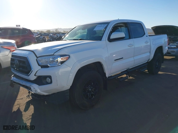 2020 Toyota Tacoma 2WD SR5 with VIN 5TFAZ5CNXLX093880, listed as a IAAI auction lot 41648123 with 80,681 mi miles. Bid and sale history available at carsss.com. Image 17.