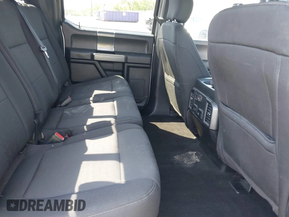 2020 Ford F-150 XL z VIN 1FTEW1CP4LKD73134, wystawiony jako IAAI lot #41978667 z przebiegiem 134 190 mil mil oraz . Historia ofert i sprzedaży dostępna na DreamBid. Obrazek 8.