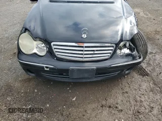 2007 Mercedes-Benz C 280 Luxury z VIN WDBRF92H77F900669, wystawiony jako Copart lot #64204535 z przebiegiem 148 412 mil mil oraz Szkoda całkowita • Salvage title. Historia ofert i sprzedaży dostępna na DreamBid. Obrazek 11.