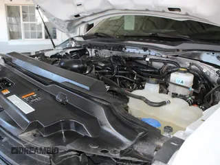 2024 Ford F-250 XL with VIN 1FT7W2BA2RED32472, listed as a Copart auction lot 60898985 with 15,826 mi miles and Salvage title. Bid and sale history available at DreamBid. Image 7.