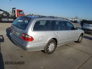 2001 Mercedes-Benz E-Class AWD with VIN WDBJH82J81X061329, listed as a Copart auction lot 50560685 with 0 mi miles and Non Repairable. Bid and sale history available at carsss.com. Image 3.