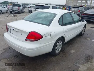 2006 Ford Taurus SEL with VIN 1FAFP56U66A157120, listed as a IAAI auction lot 42394804 with 111,309 mi miles and . Bid and sale history available at DreamBid. Image 4.