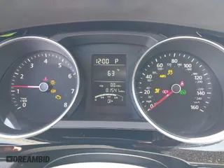 2016 Volkswagen Jetta Sedan 1.8T Sport with VIN 3VWD17AJ2GM403223, listed as a IAAI auction lot 41841464 with 81,541 mi miles. Bid and sale history available at carsss.com. Image 7.
