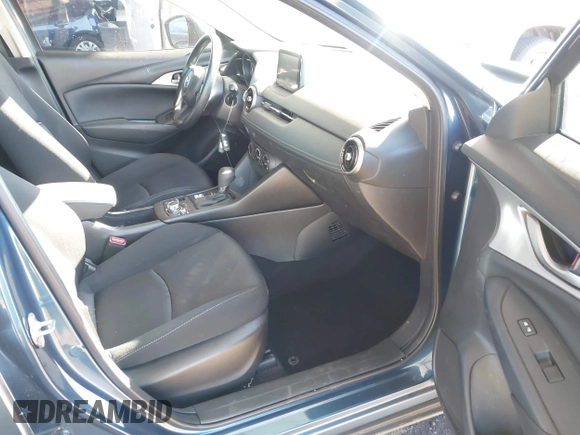 2019 Mazda CX-3 Sport with VIN JM1DKDB7XK1419841, listed as a IAAI auction lot 41699781 with 46,716 mi miles. Bid and sale history available at carsss.com. Image 5.