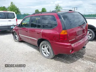 2006 GMC Envoy SLE z VIN 1GKDT13S262222939, wystawiony jako IAAI lot #42210957 z przebiegiem 238 217 mil mil oraz . Historia ofert i sprzedaży dostępna na DreamBid. Obrazek 3.