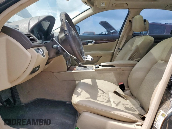2009 Mercedes-Benz C 300 Sport with VIN WDDGF54X79F266942, listed as a Copart auction lot 61932745 with 190,447 mi miles and Salvage title. Bid and sale history available at DreamBid. Image 7.
