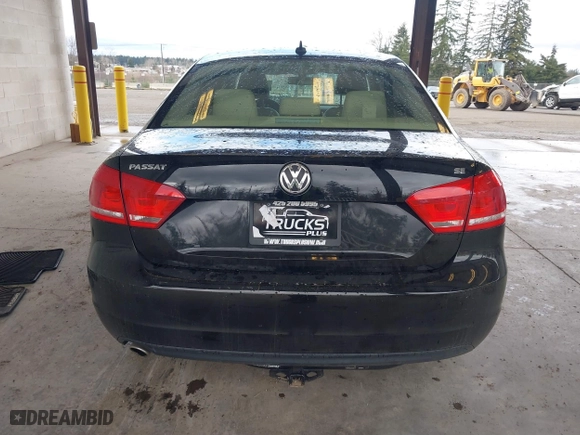 2013 Volkswagen Passat SE with VIN 1VWBP7A34DC111271, listed as a IAAI auction lot 41713195 with 91,280 mi miles. Bid and sale history available at carsss.com. Image 16.
