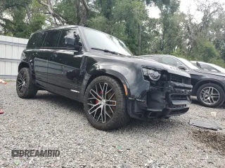 2020 Land Rover Defender X with VIN SALEX7EU4L2034420, listed as a Copart auction lot 59281815 with 41,249 mi miles and Salvage title. Bid and sale history available at DreamBid. Image 4.