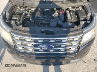2017 Ford Explorer XLT z VIN 1FM5K7D84HGA14815, wystawiony jako Copart lot #66859125 z przebiegiem 189 613 mil mil oraz Czysty tytuł • Clean title. Historia ofert i sprzedaży dostępna na DreamBid. Obrazek 12.