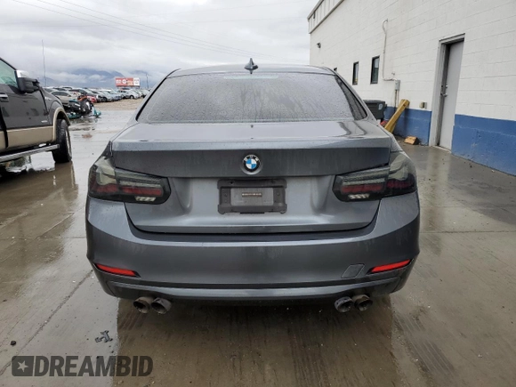2013 BMW 3 Series 328i xDrive with VIN WBA3B5G50DNS05328, listed as a Copart auction lot 52989285 with 125,516 mi miles and Salvage title. Bid and sale history available at DreamBid. Image 6.
