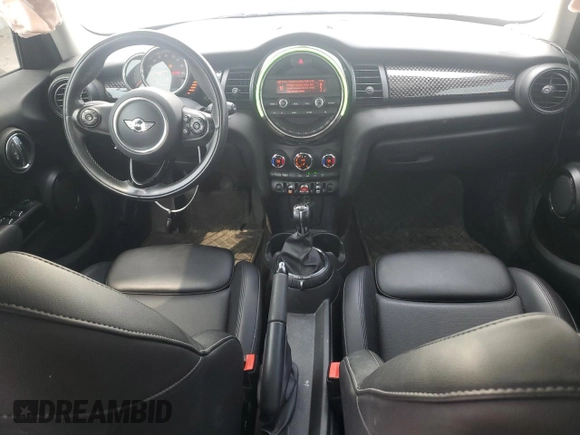 2016 MINI Hardtop 4 Door S with VIN WMWXU3C57G2B63075, listed as a Copart auction lot 63998995 with 71,008 mi miles and Salvage title. Bid and sale history available at DreamBid. Image 8.