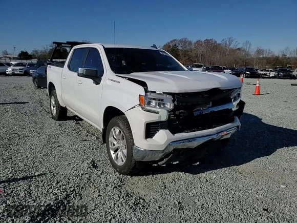 2022 Chevrolet Silverado 1500 LT with VIN 1GCPDDEK2NZ570086, listed as a Copart auction lot 82331784 with 86,026 mi miles and Salvage Title. Bid and sale history available at DreamBid. Image 11.