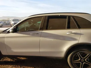 2022 Mercedes-Benz GLC with VIN W1N0G8EB2NV394902, listed as a IAAI auction lot 40949968 with 18,962 mi miles. Bid and sale history available at carsss.com. Image 15.