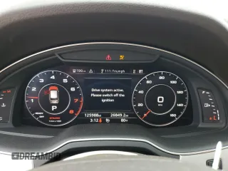 2018 Audi Q7 Premium Plus z VIN WA1LHAF78JD005788, wystawiony jako Copart lot #60714865 z przebiegiem 125 988 mil mil oraz Szkoda całkowita • Salvage title. Historia ofert i sprzedaży dostępna na DreamBid. Obrazek 9.