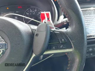 2021 Nissan Kicks SR with VIN 3N1CP5DV2ML498807, listed as a IAAI auction lot 41880588 with 92,794 mi miles and . Bid and sale history available at DreamBid. Image 11.