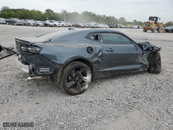 2021 Chevrolet Camaro LT1 with VIN 1G1FF1R73M0101918, listed as a Copart auction lot 70660274 with 25,327 mi miles and Non Repairable. Bid and sale history available at carsss.com. Image 3.