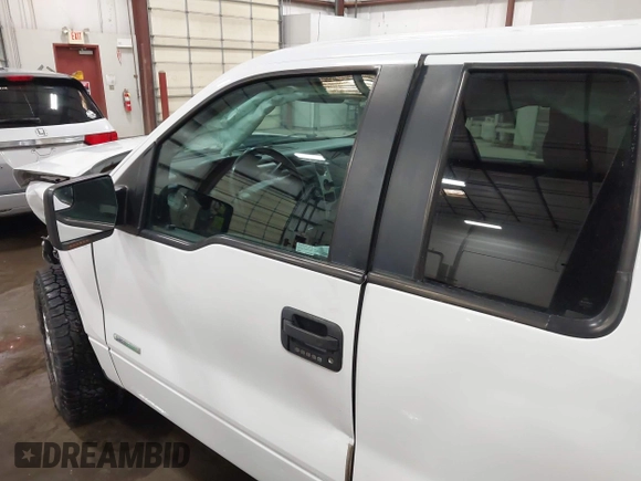 2011 Ford F-150 XL with VIN 1FTFX1CT4BFB57922, listed as a IAAI auction lot 42040372 with 99,027 mi miles and . Bid and sale history available at DreamBid. Image 21.