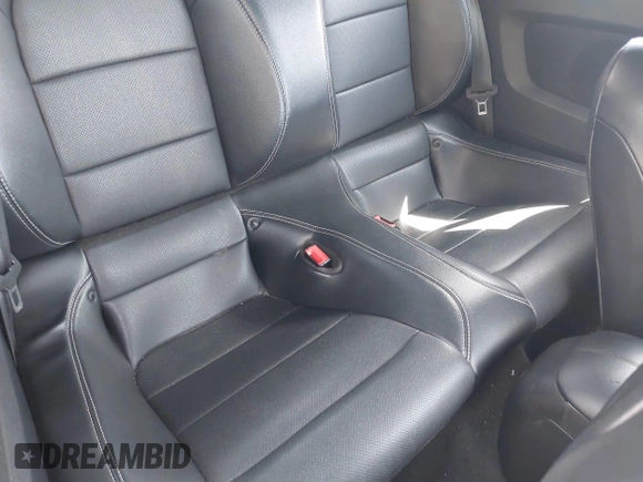 2019 Ford Mustang EcoBoost with VIN 1FATP8UH0K5170023, listed as a IAAI auction lot 42086931 with 100,236 mi miles and . Bid and sale history available at DreamBid. Image 8.