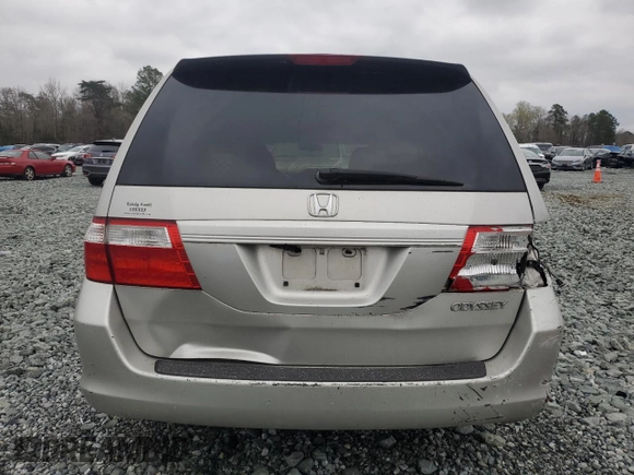 2005 Honda Odyssey LX with VIN 5FNRL38215B069701, listed as a Copart auction lot 50024525 with 293,999 mi miles and Salvage Title. Bid and sale history available at carsss.com. Image 6.