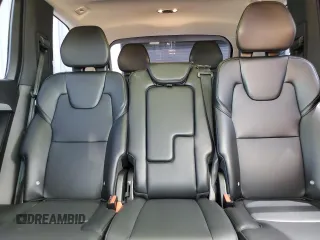 2021 Volvo XC90 Momentum z VIN YV4102CK2M1756066, wystawiony jako Copart lot #58226975 z przebiegiem 100 635 mil mil oraz Nie do naprawy. Historia ofert i sprzedaży dostępna na DreamBid. Obrazek 10.