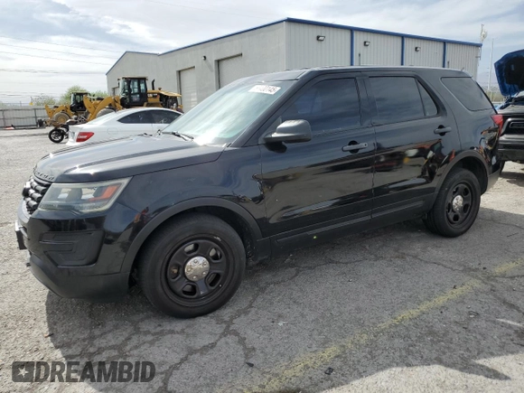 2016 Ford Police Interceptor Utility z VIN 1FM5K8AT9GGB73827, wystawiony jako Copart lot #56400145 z przebiegiem 154 496 mil mil oraz Szkoda całkowita • Salvage title. Historia ofert i sprzedaży dostępna na DreamBid. Obrazek 1.