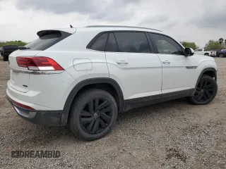 2022 Volkswagen Atlas SE with VIN 1V2KC2CAXNC204602, listed as a Copart auction lot 47306435 with 52,641 mi miles and Salvage title. Bid and sale history available at DreamBid. Image 3.